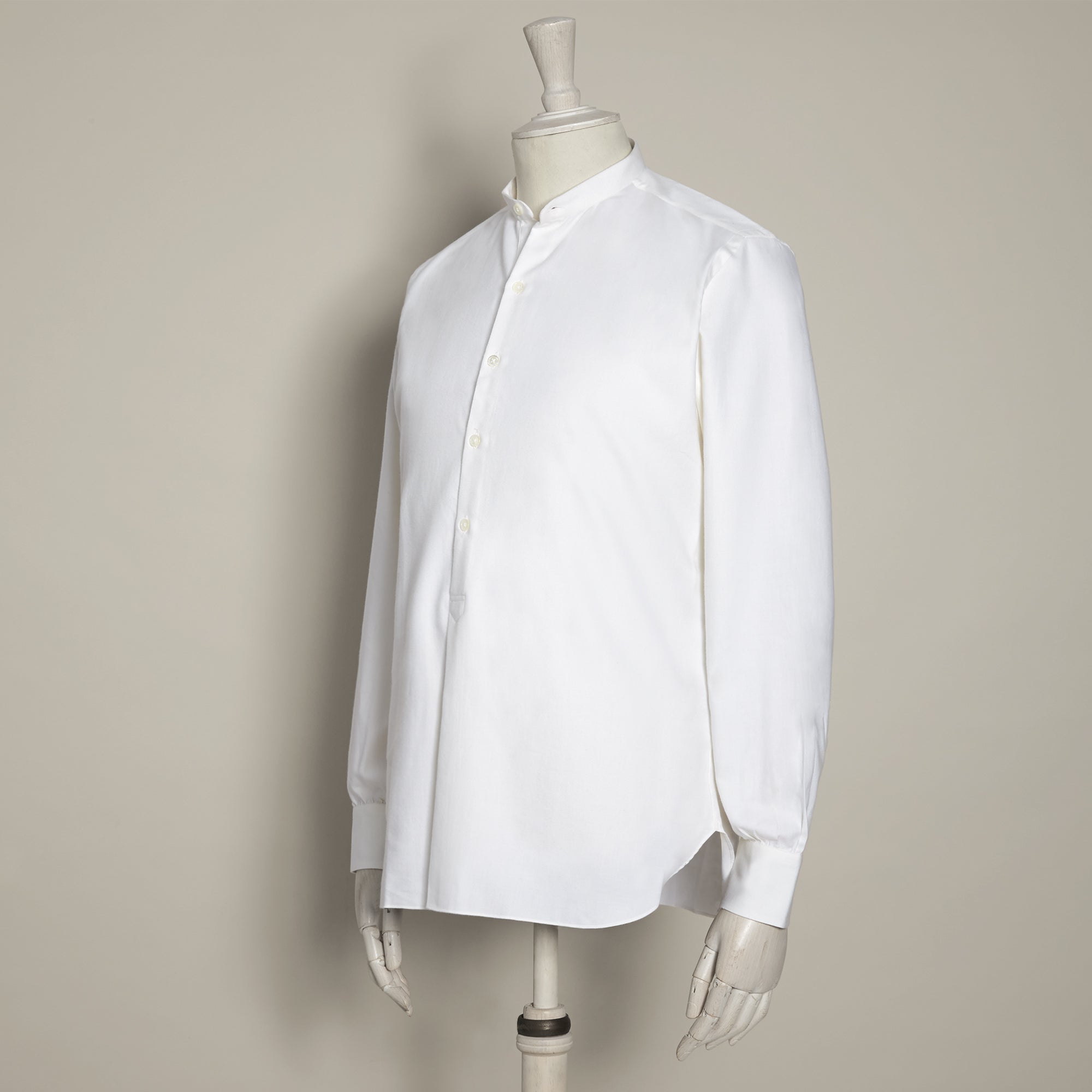 Cashmerello Collarless Pleat Front Shirt In White