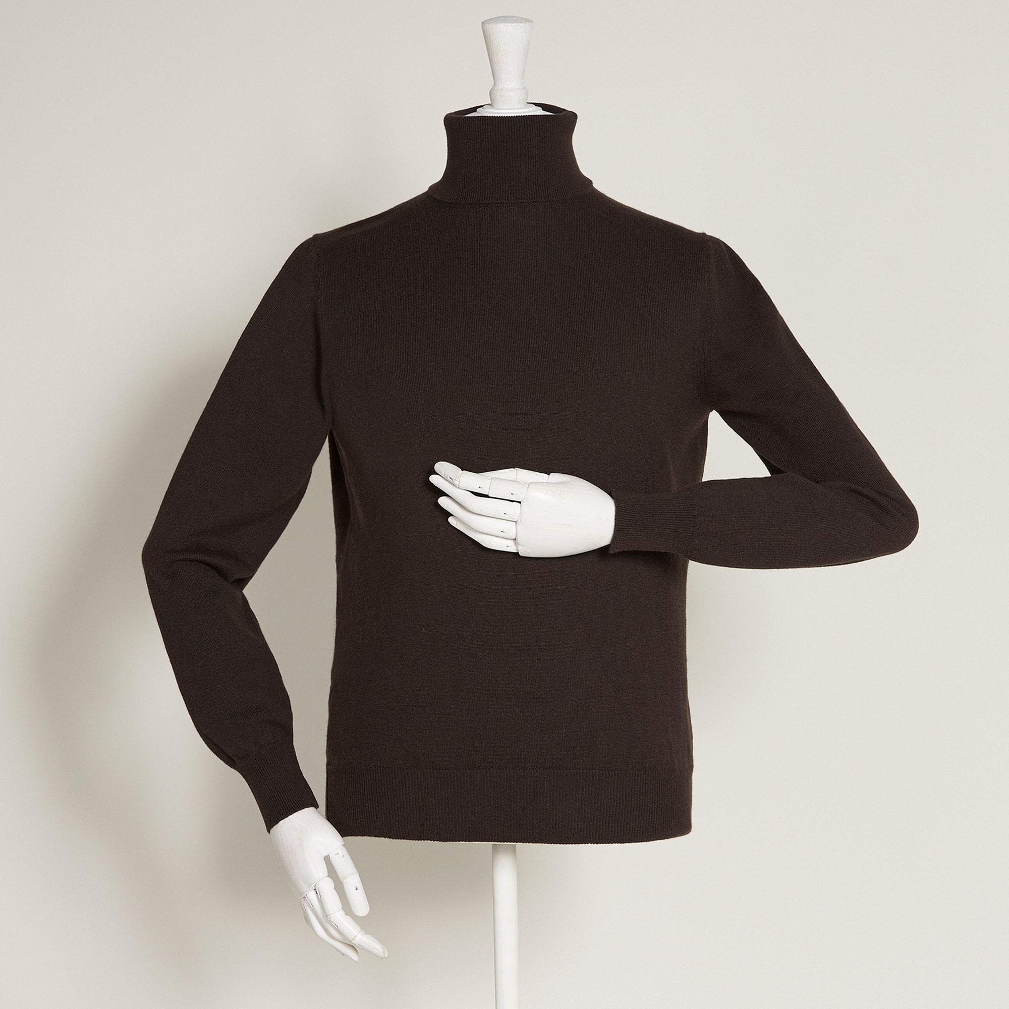 Medium Weight Cashmere Roll Neck In Dark Brown