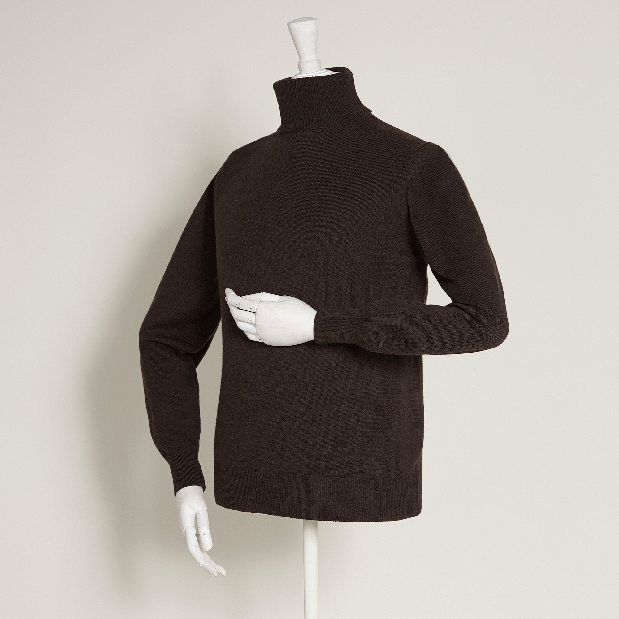 Medium Weight Cashmere Roll Neck In Dark Brown