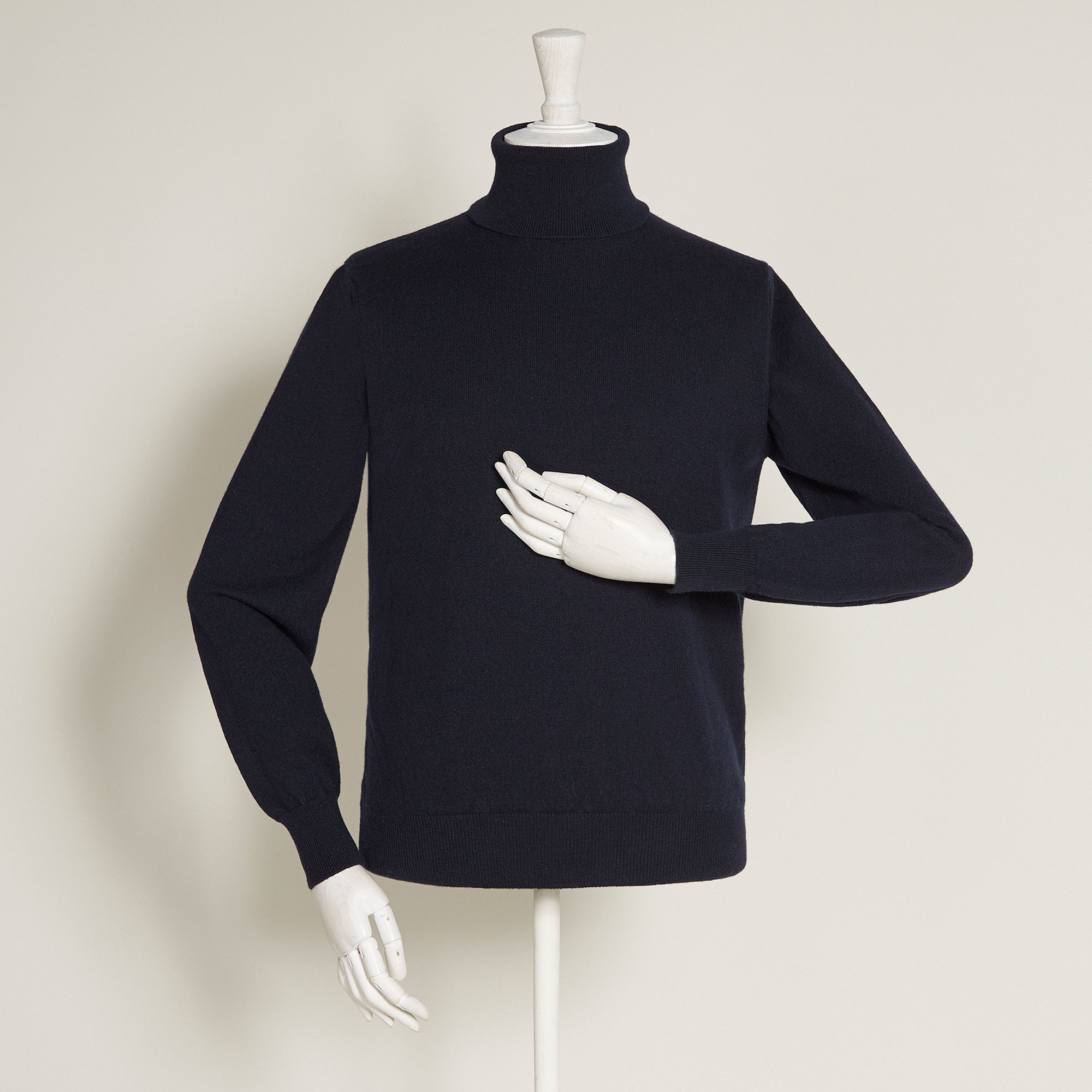 Medium Weight Cashmere Roll Neck In Navy