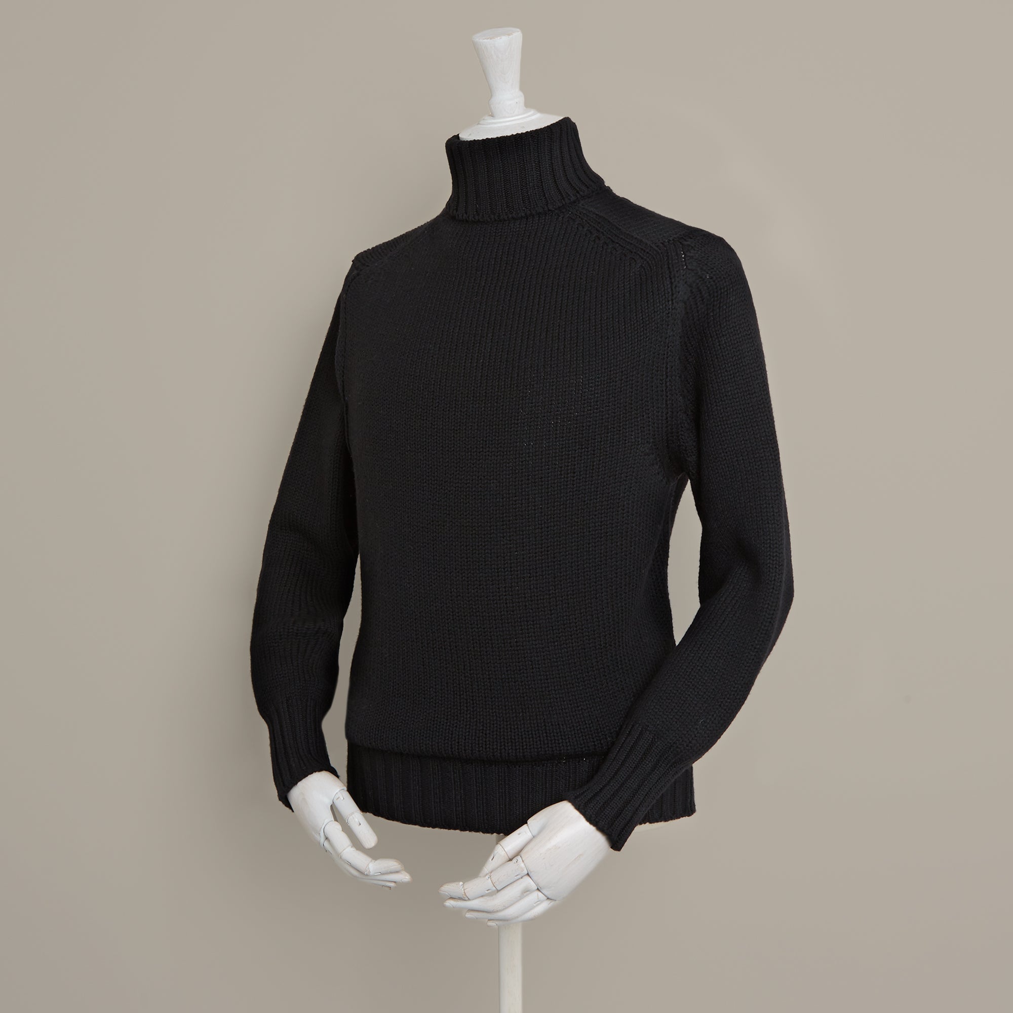 Roll Neck Merino Pullover In Black