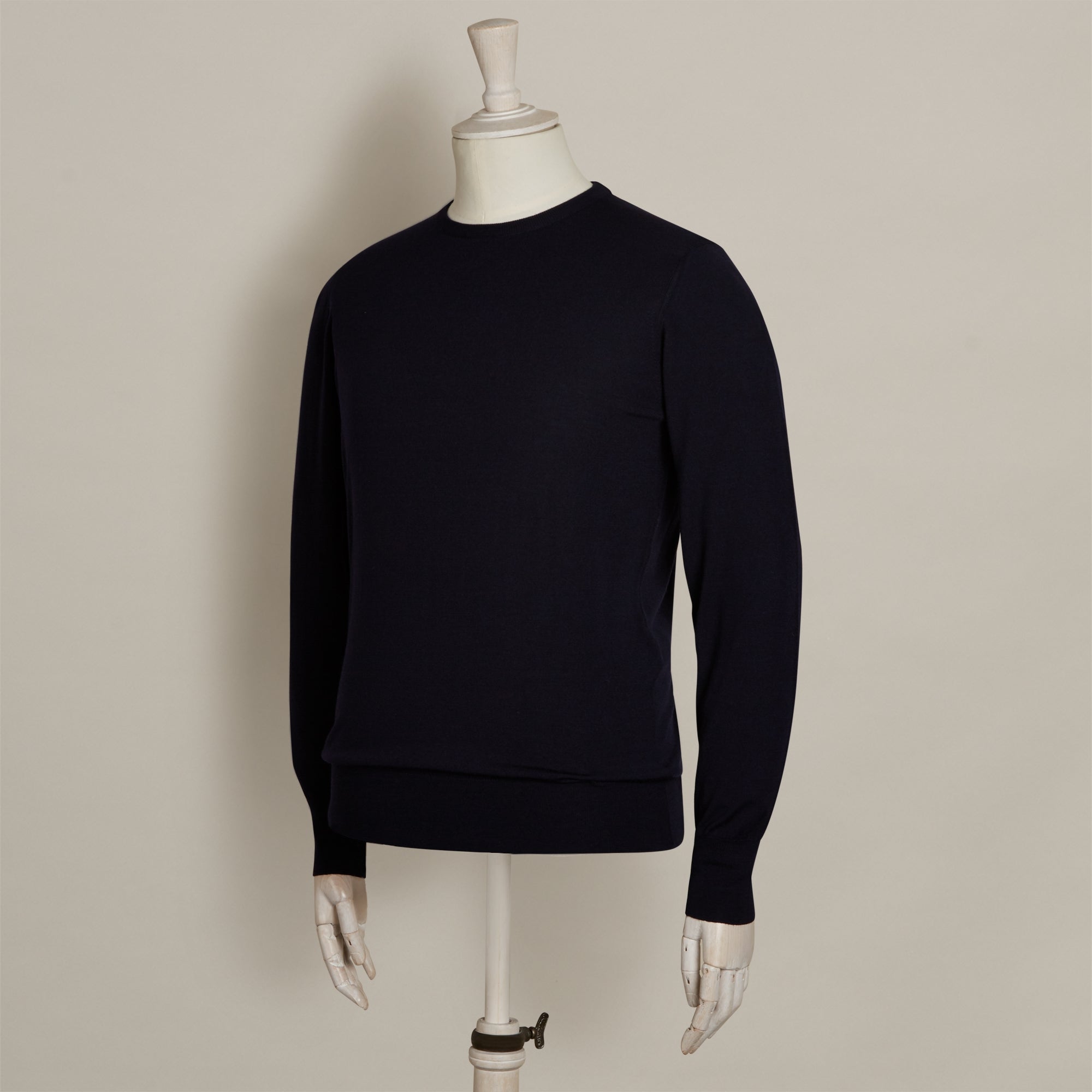 Lightweight Merino Crew Neck Sweater In Navy