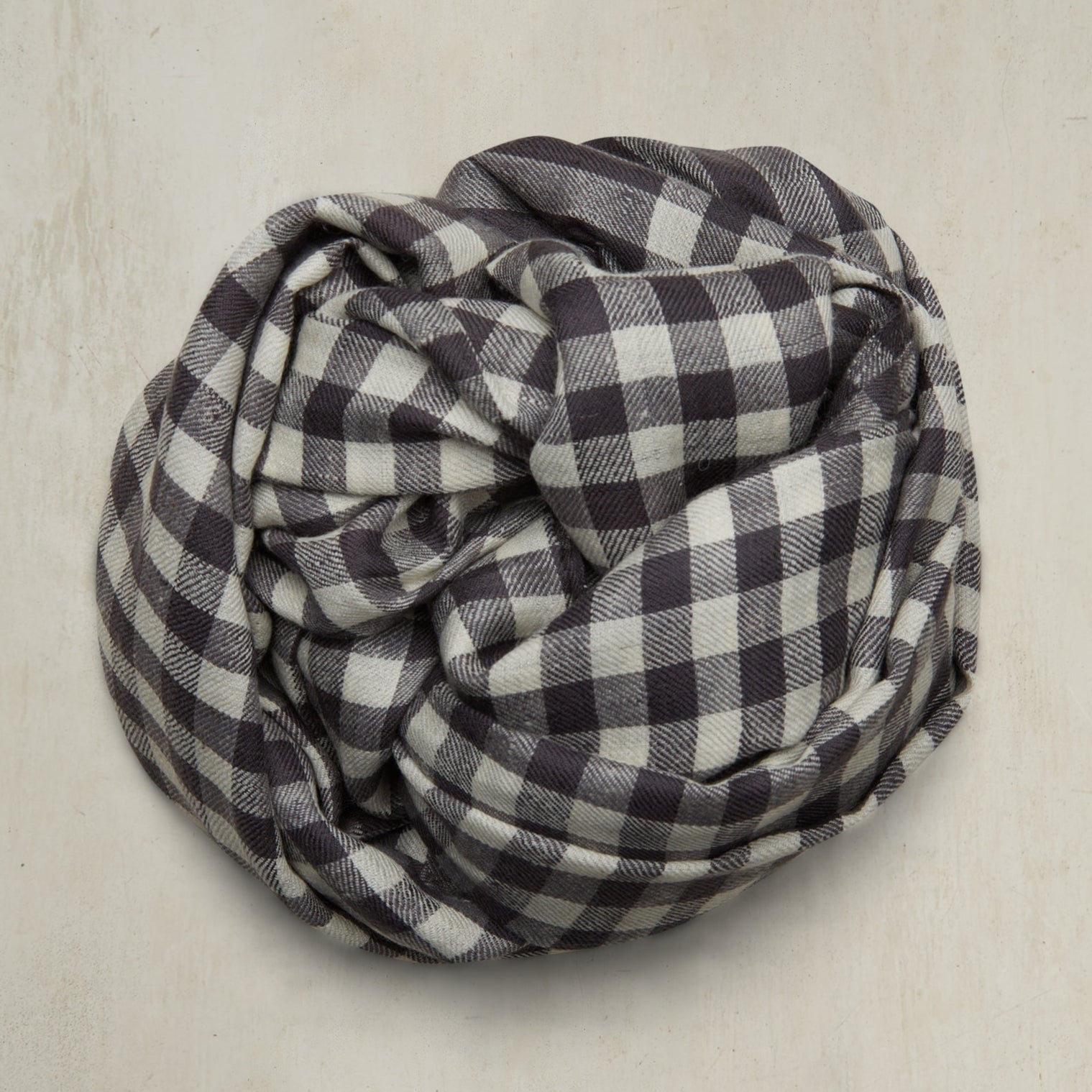 Small Check Cashmere Scarf In Charcoal And Ivory