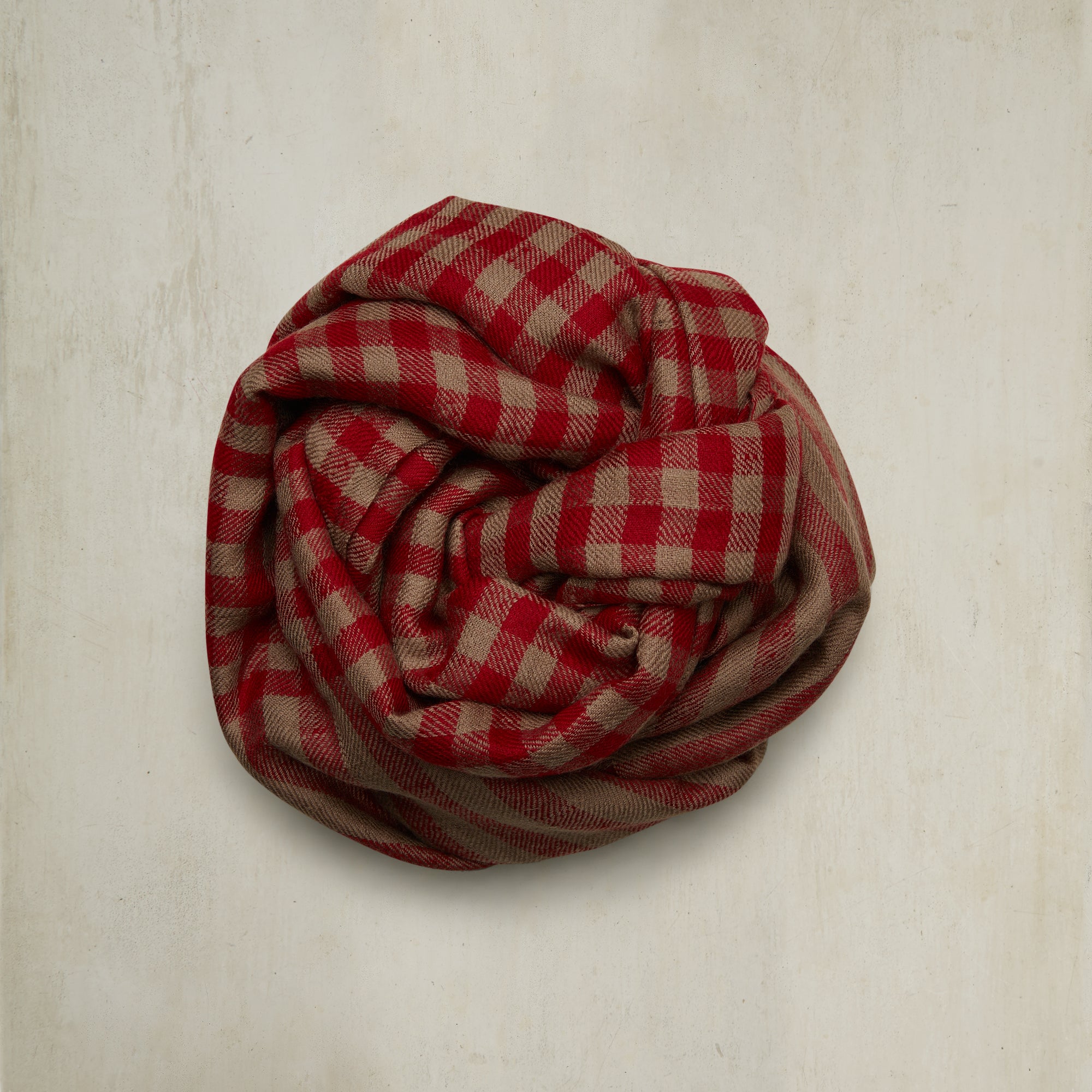 Small Check Cashmere Scarf In Red And Taupe