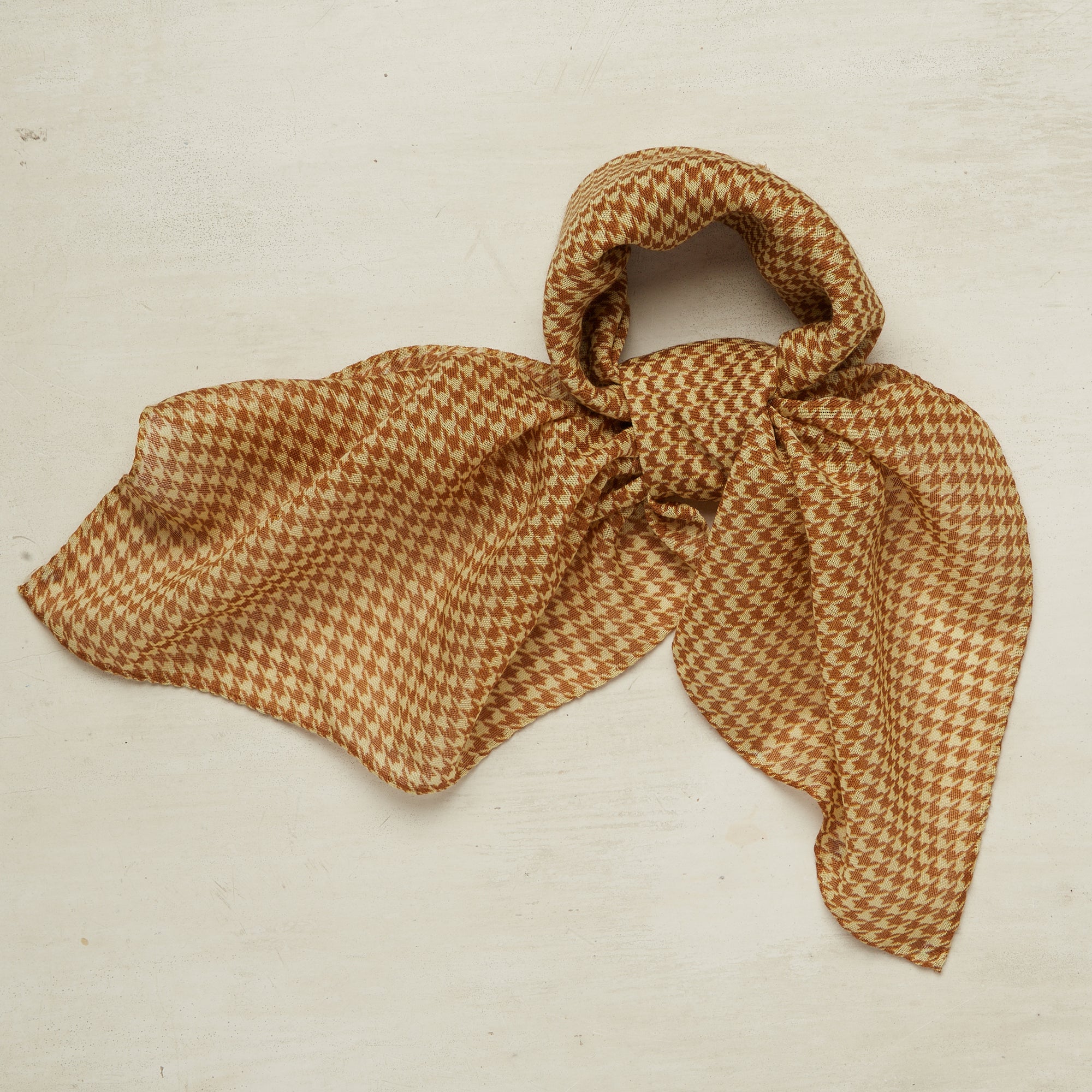 Wool And Silk Houndstooth Neckerchief In Gold