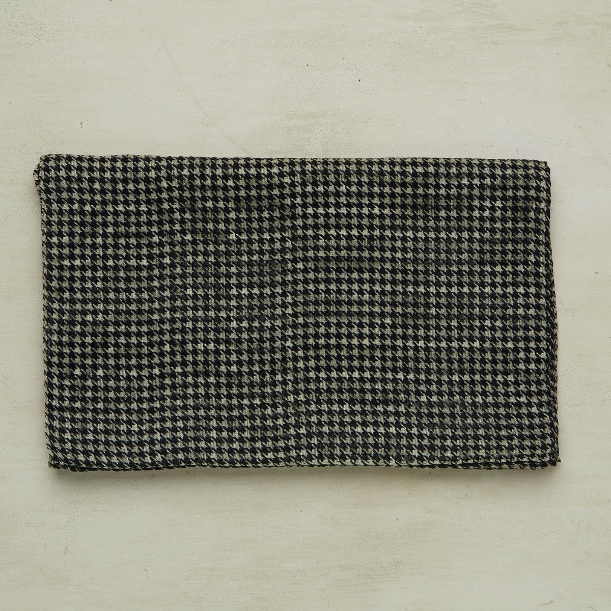 Wool And Silk Houndstooth Scarf In Black