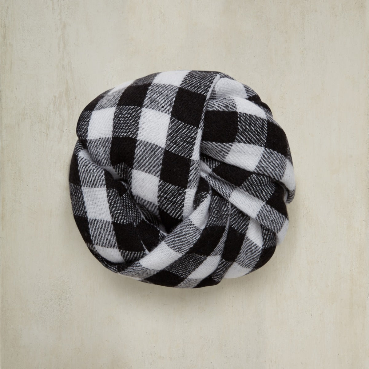 Checked Cashmere Scarf In Black And White