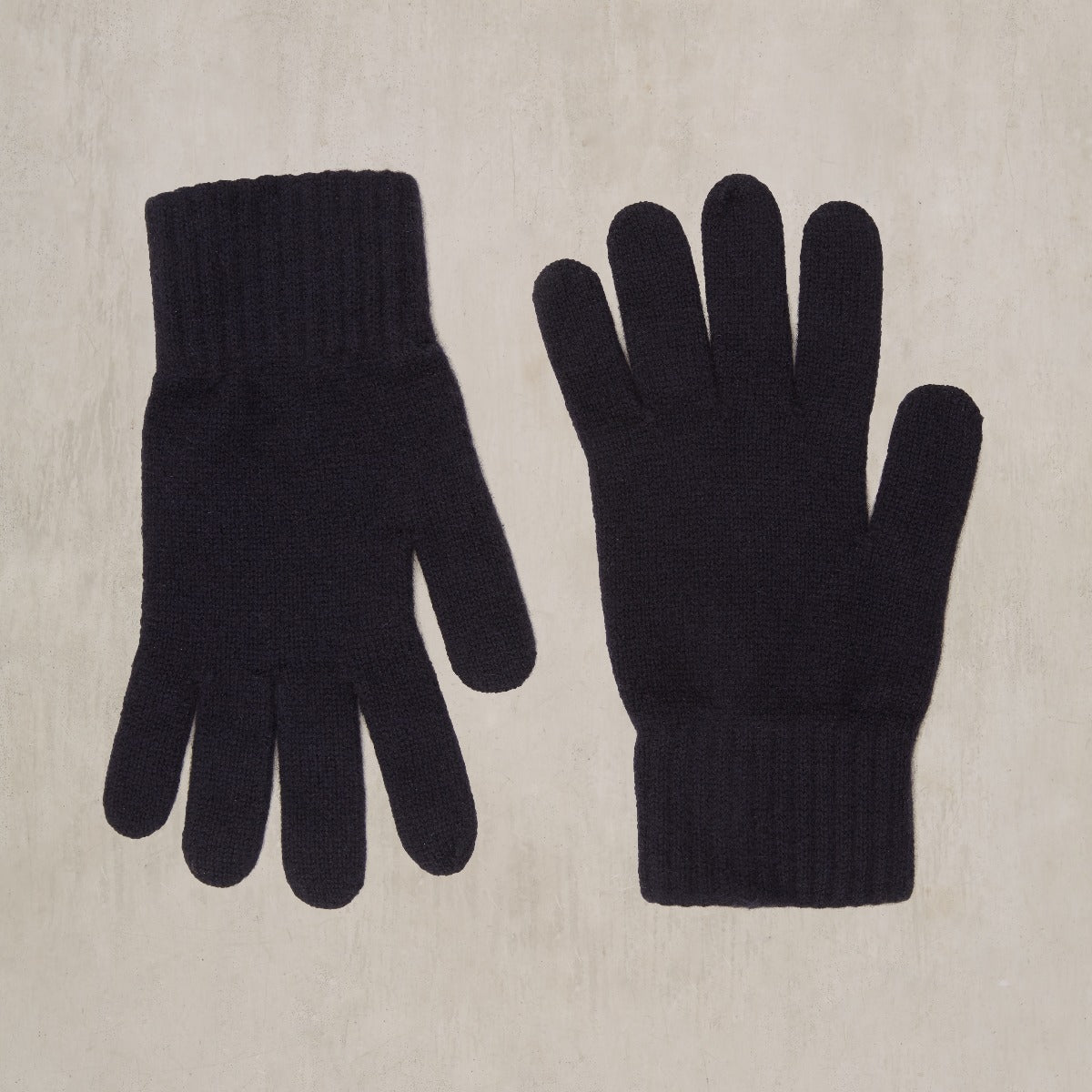 Cashmere Knitted Gloves In Dark Navy