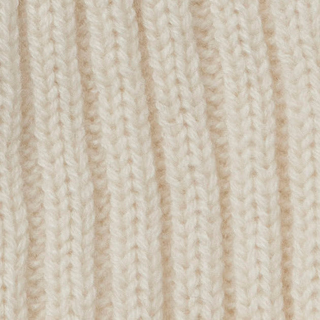 Ribbed Cashmere Knitted Hat In Cream