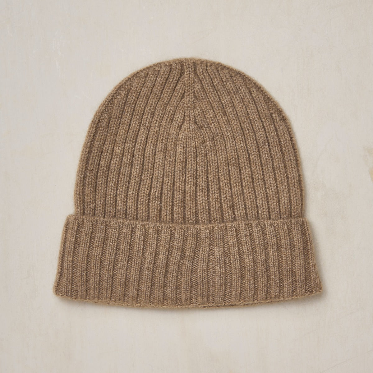 Ribbed Cashmere Knitted Hat In Natural