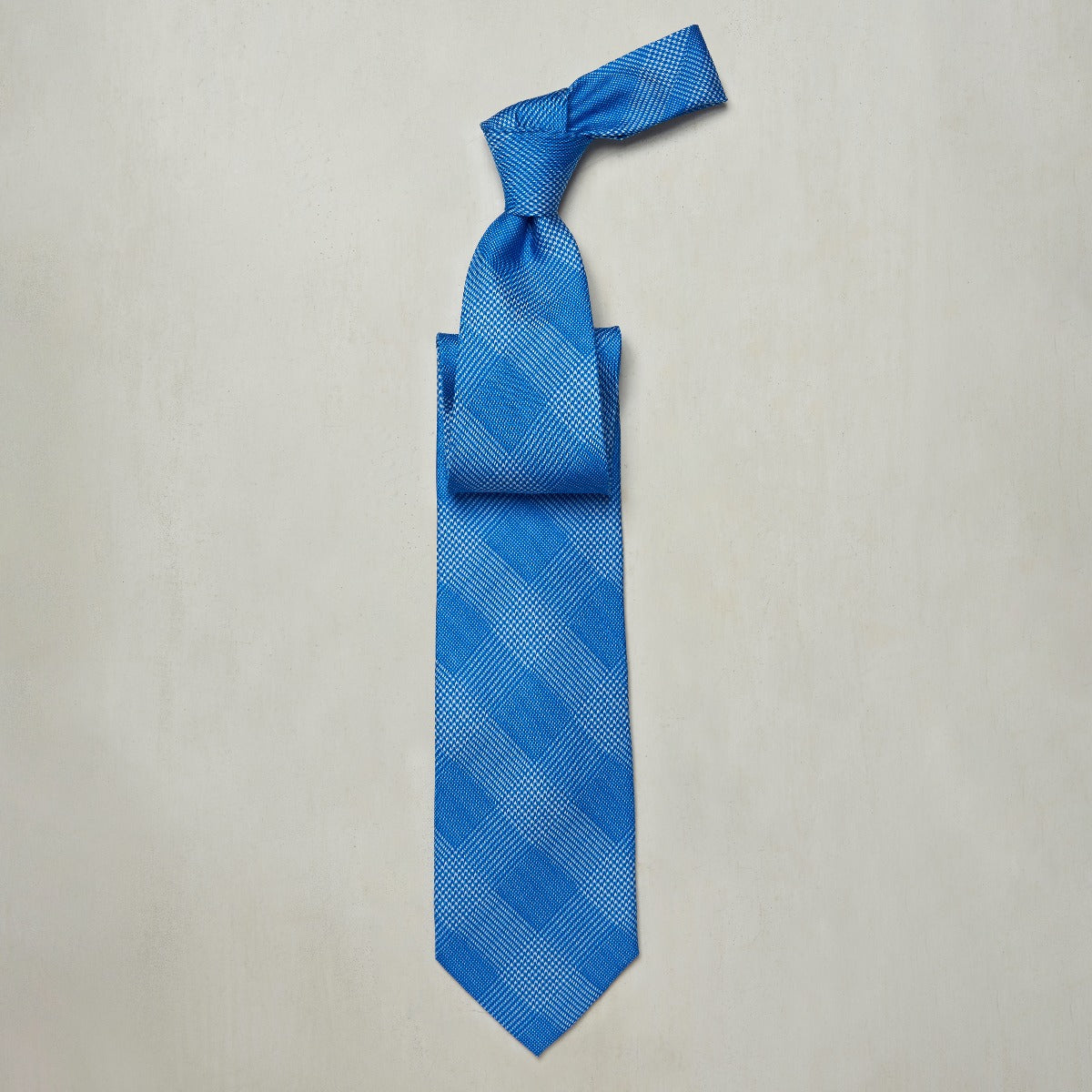 Printed Silk Prince Of Wales Tie In Blue