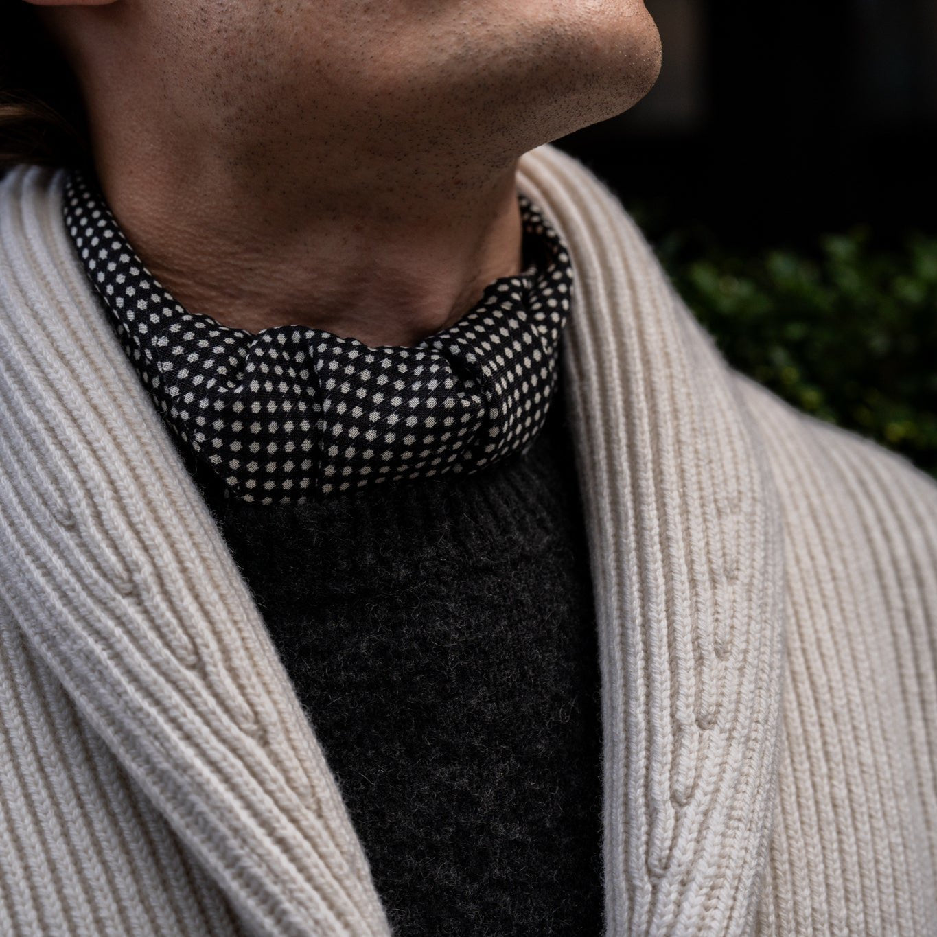 Wool And Silk Neckerchief With Medium Spots In Black