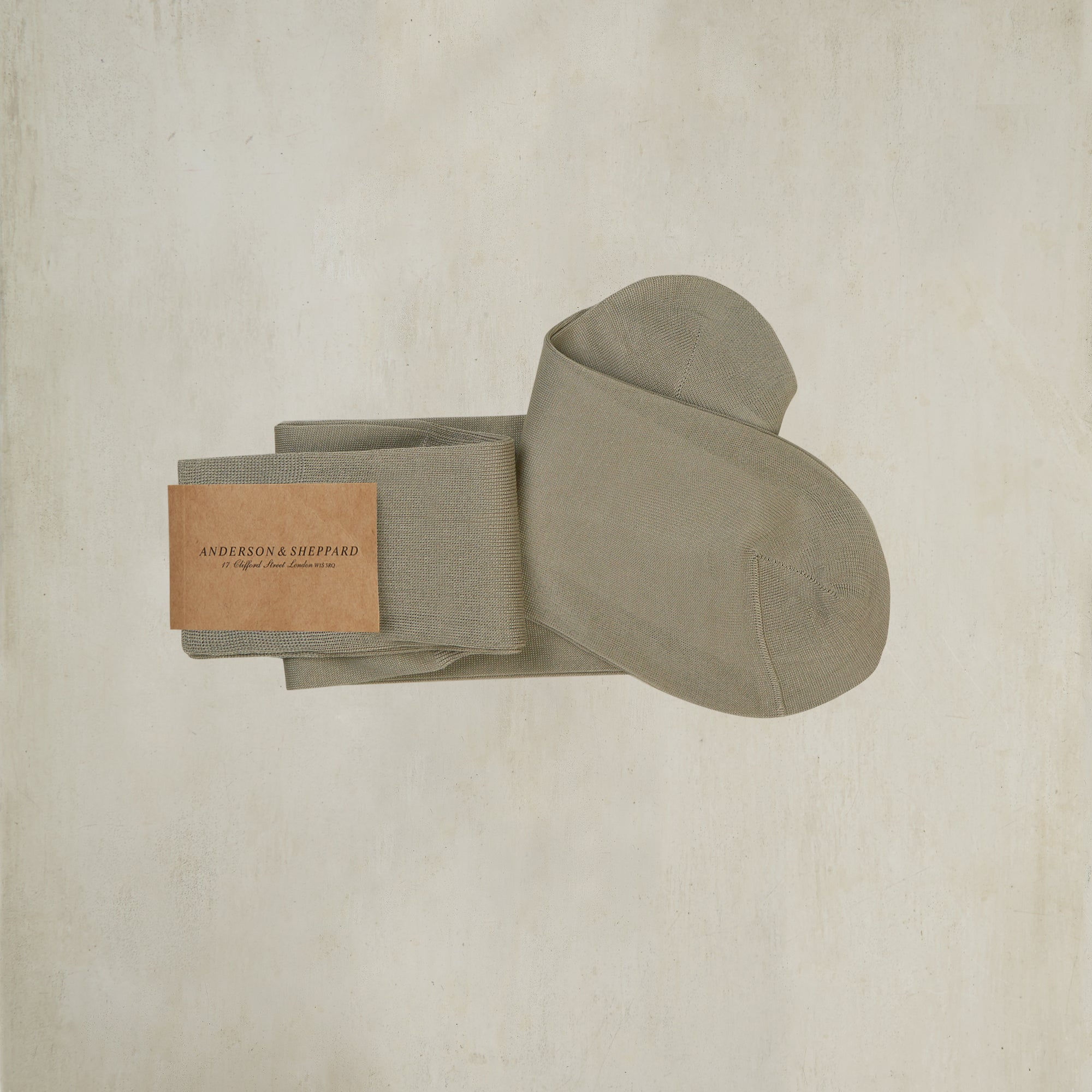 Long Plain Cotton Socks In Taupe
