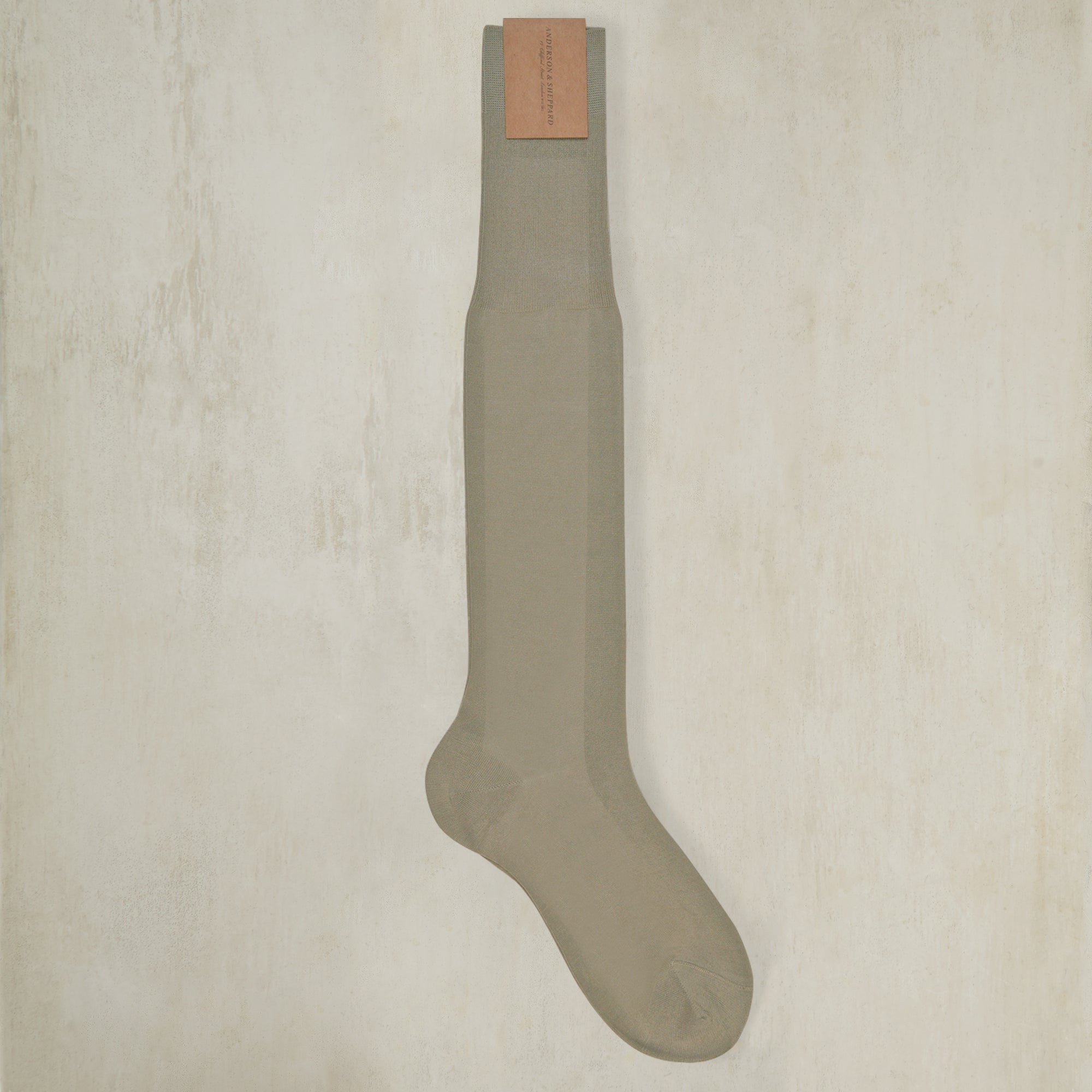 Long Plain Cotton Socks In Taupe