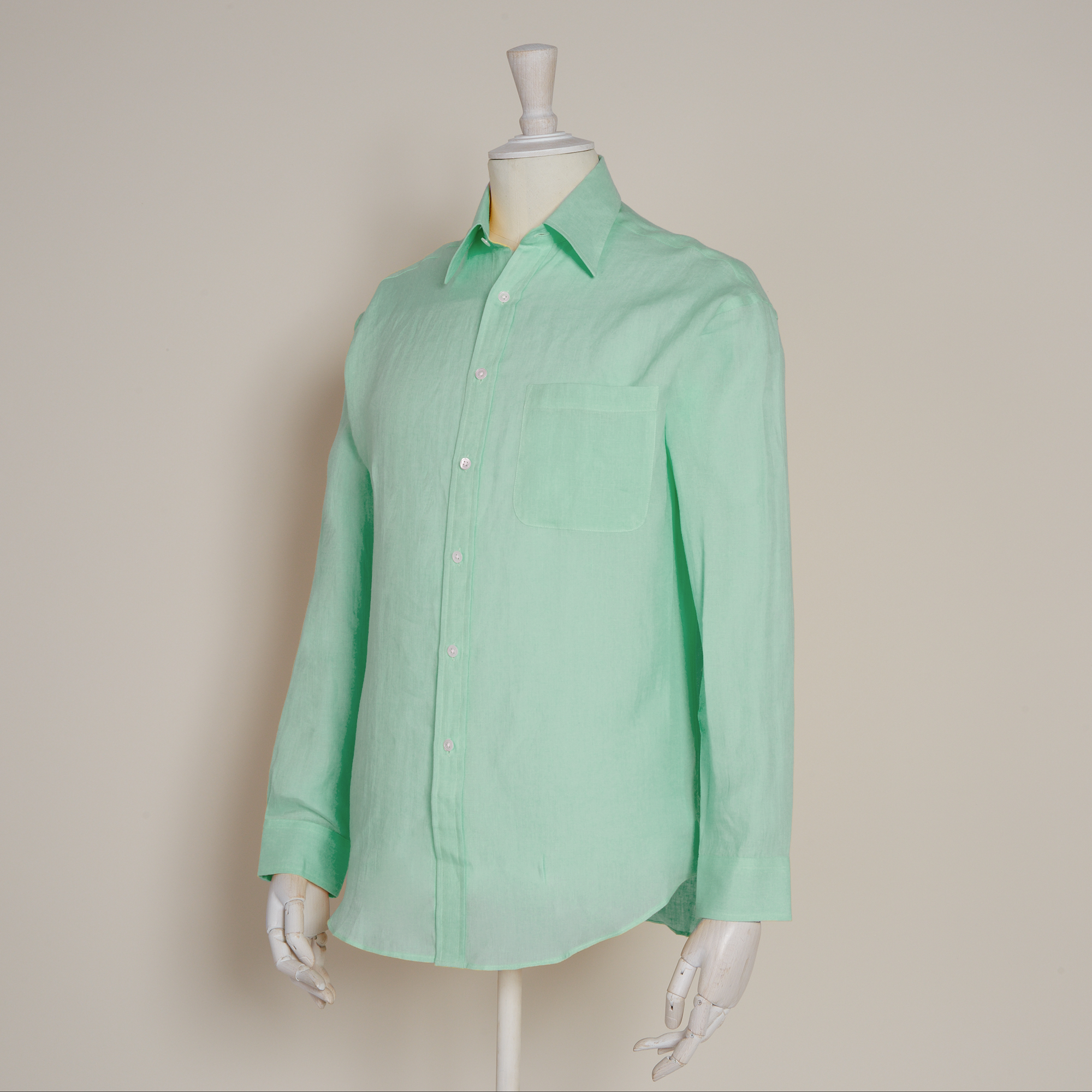 Classic Fit Linen Shirt in Mint
