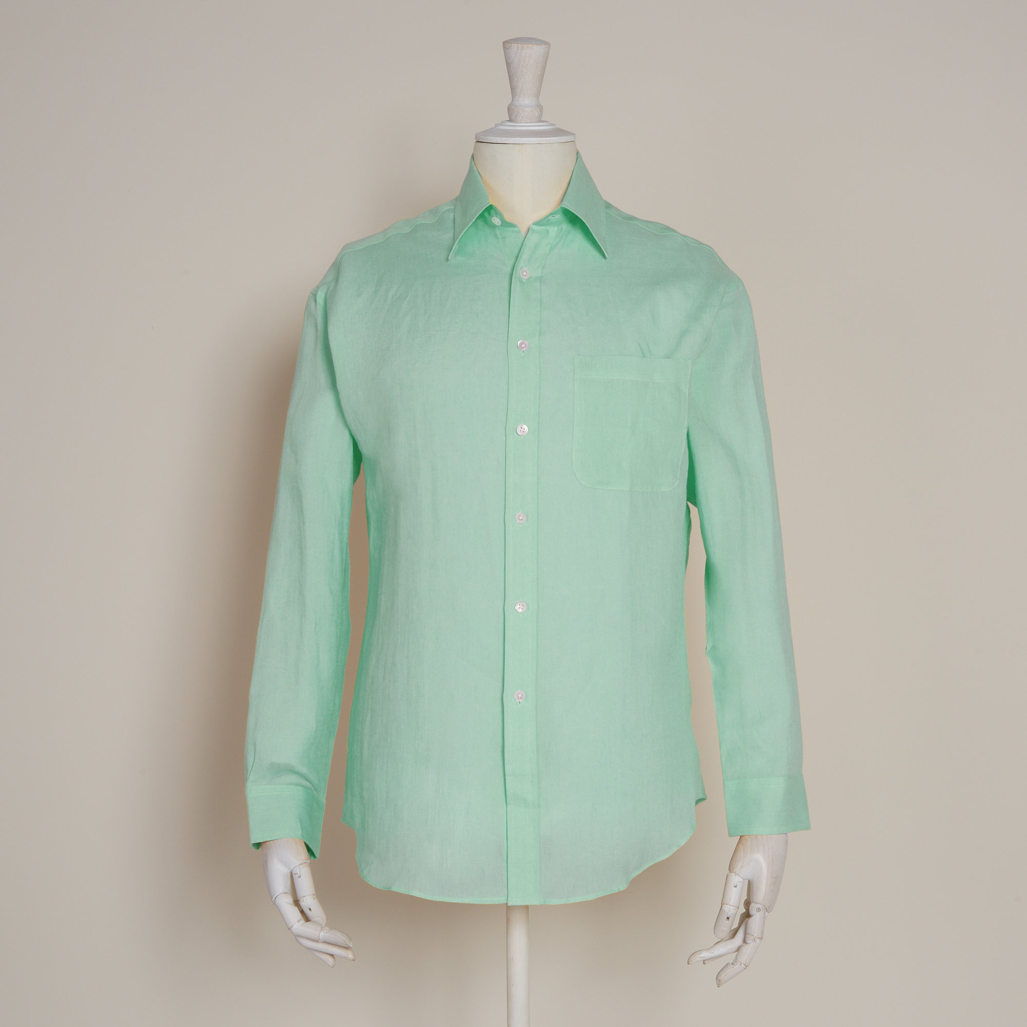 Classic Fit Linen Shirt in Mint