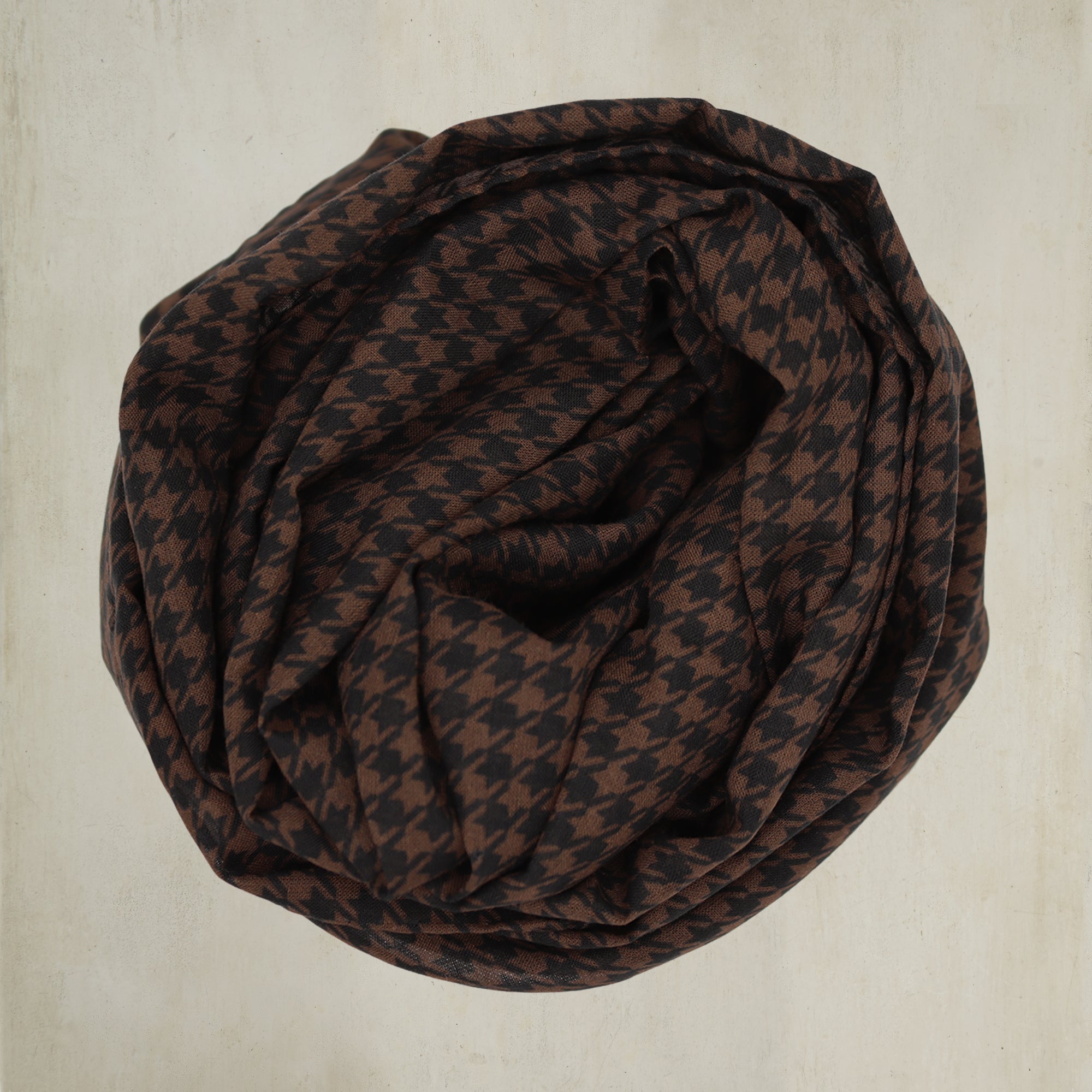 Houndstooth Print Cotton Scarf in Brown