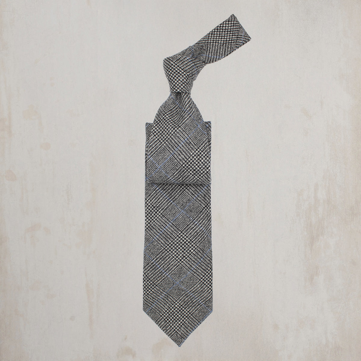 Prince of Wales Check Tie in Grey