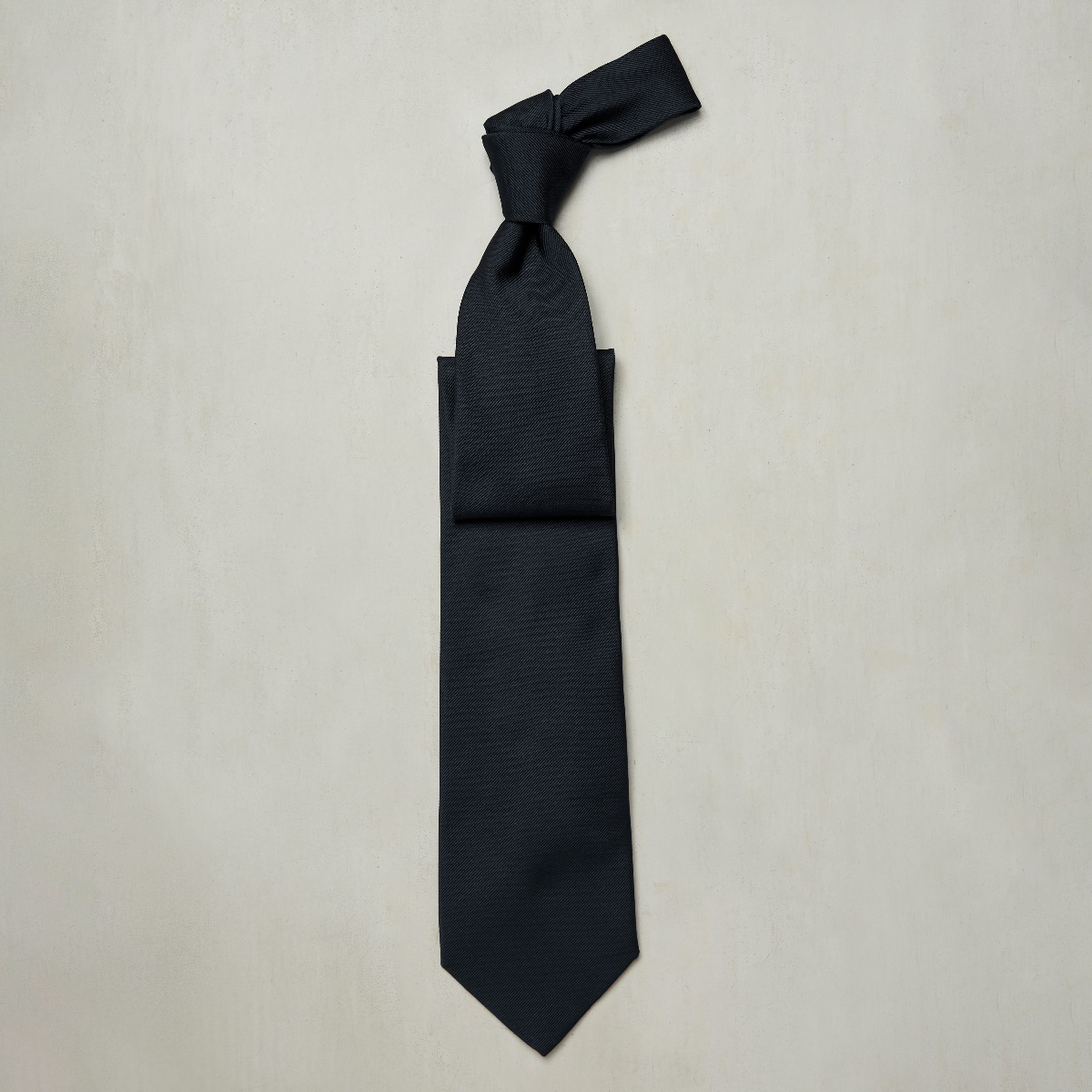 Plain Silk Tie In Navy