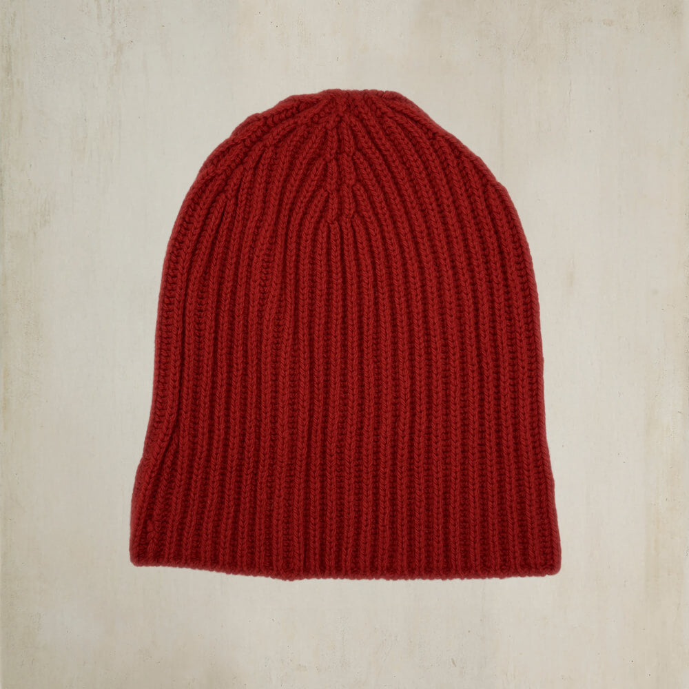 Soft Lambswool Heavy Knit Hat in Red