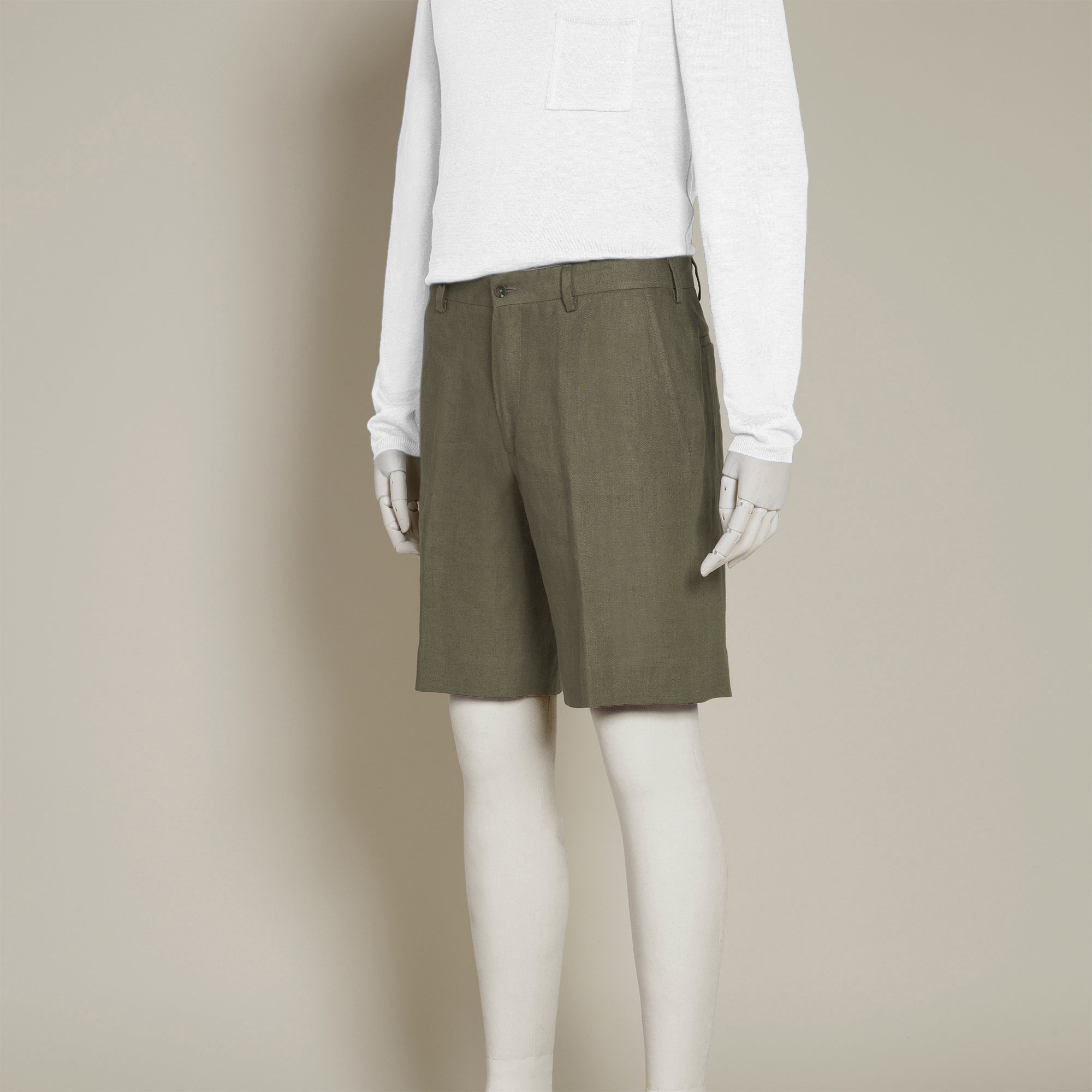 Tailored Linen Beach Shorts in Mushroom