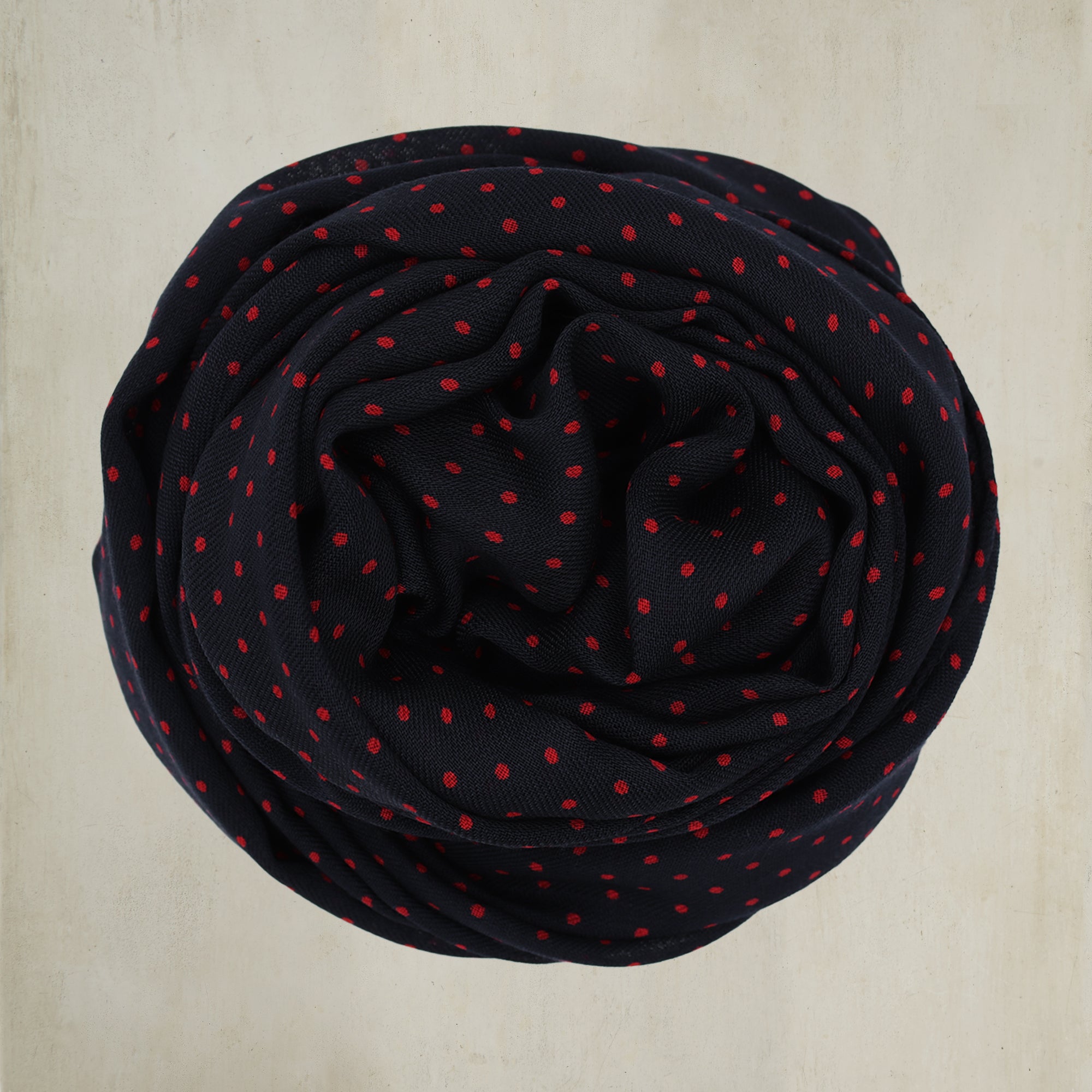 Wool and Cashmere Spotted Scarf in Red