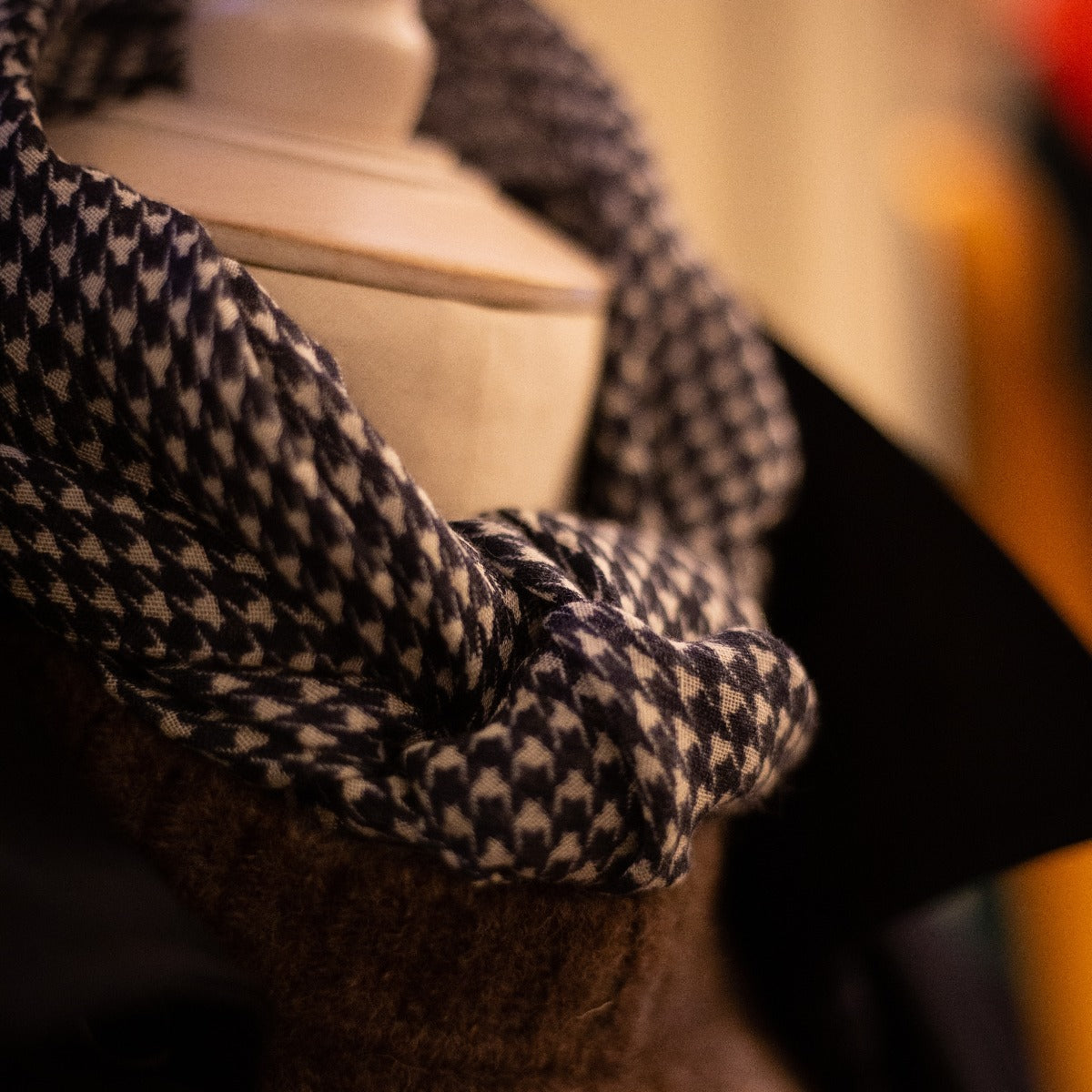 Wool Silk Houndstooth Scarf