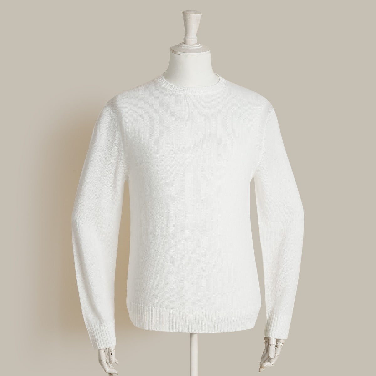 Soft Extrafine Merino Wool Sweater In Cream